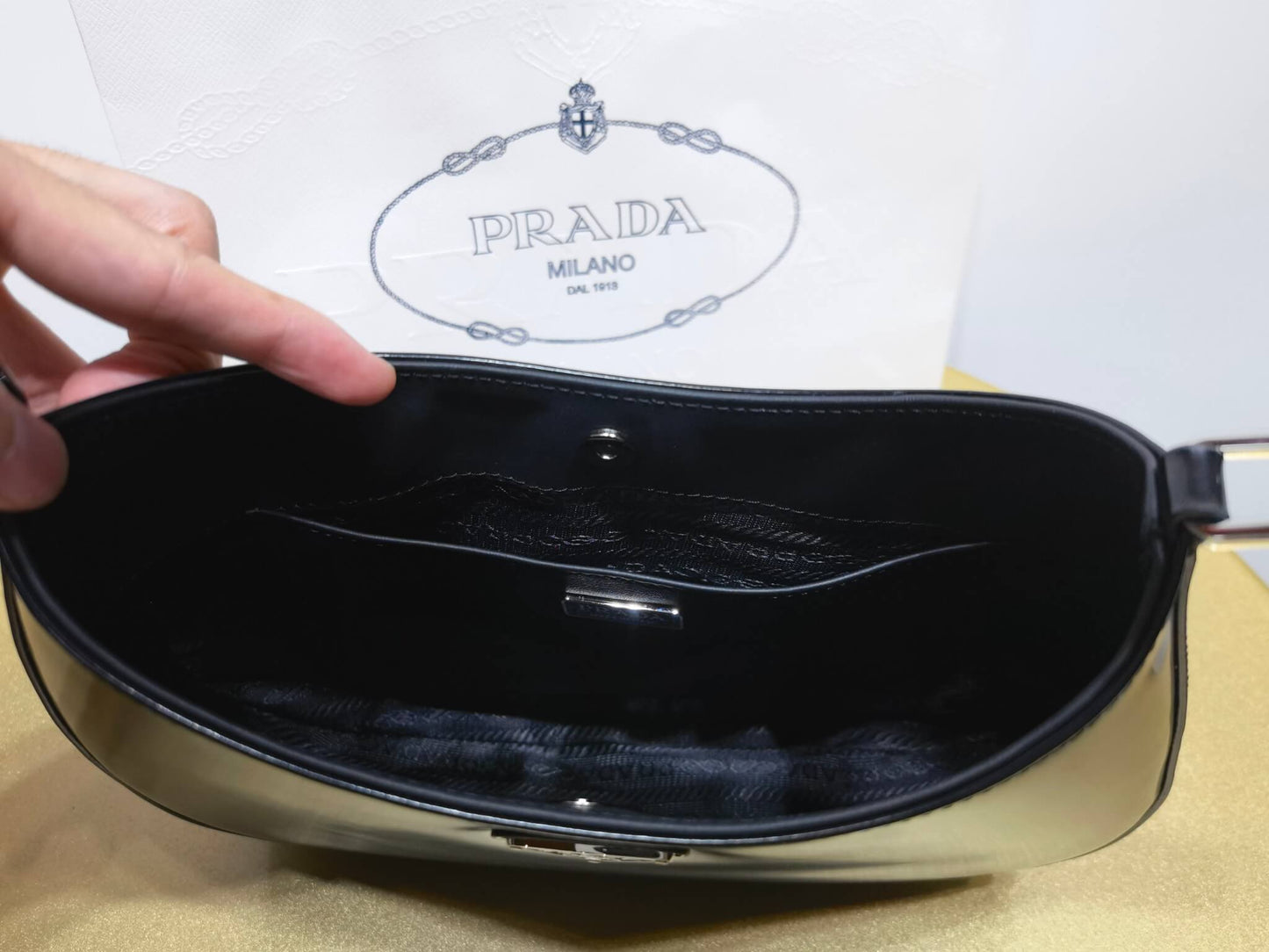 pra 1bc499 new armpit bag 2022 new color medieval armpit bag black