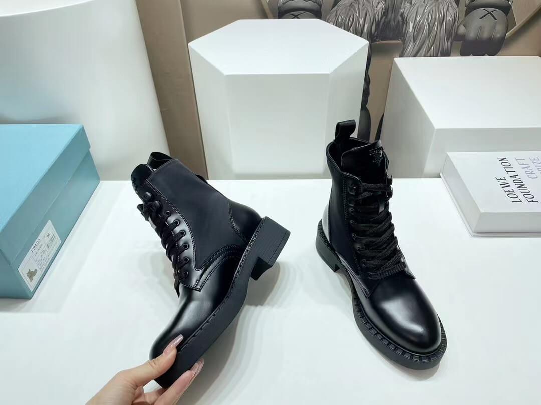 pra 1t782m brushed leather and re nylon boots black