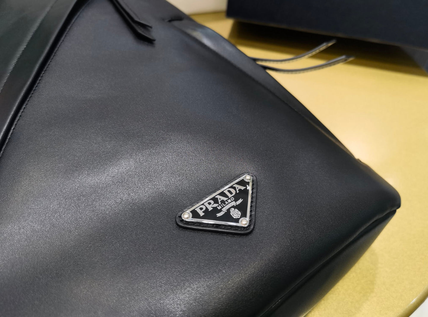 pra 2vz092 full leather backpack black