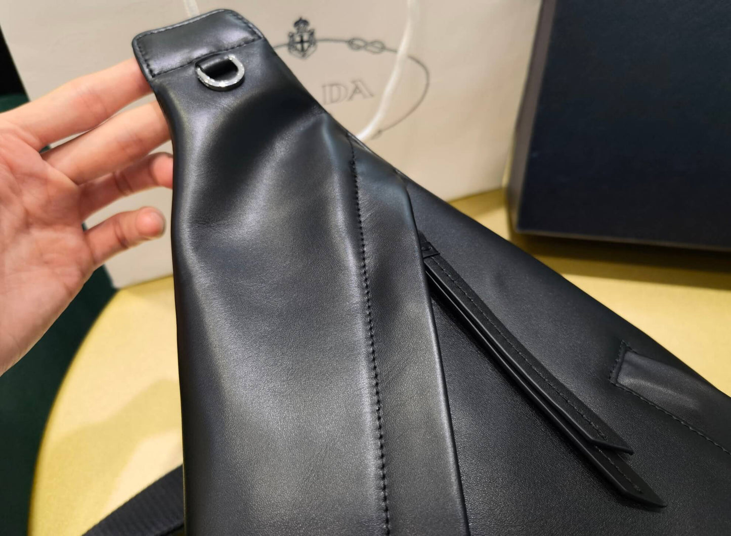 pra 2vz092 full leather backpack black