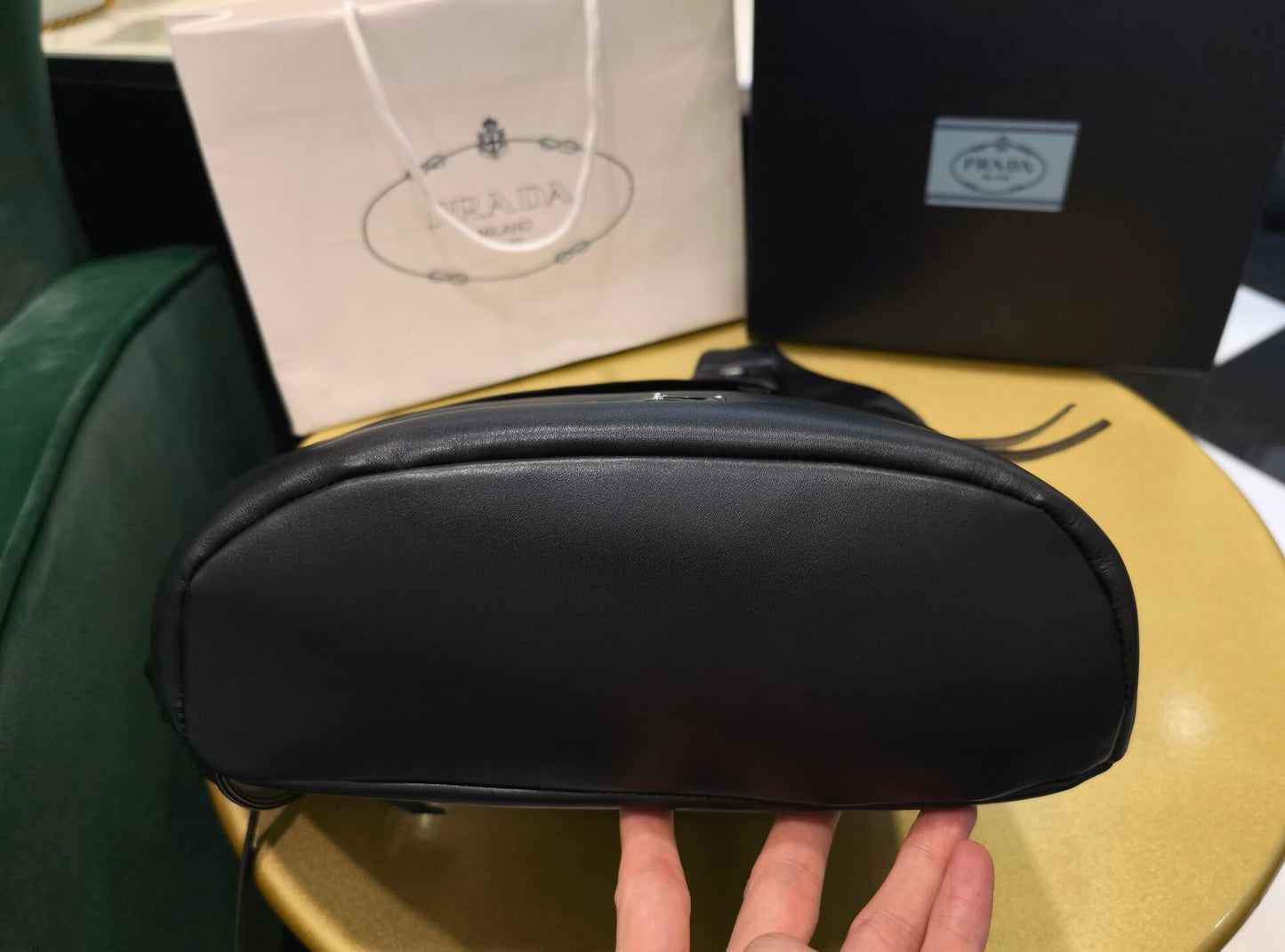 pra 2vz092 full leather backpack black