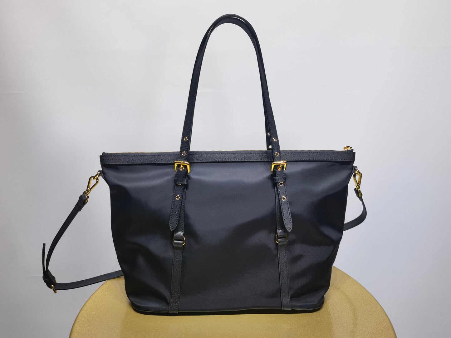 PRA BLACK RECYCLED NYLON TOTE HANDBAG 1BD425