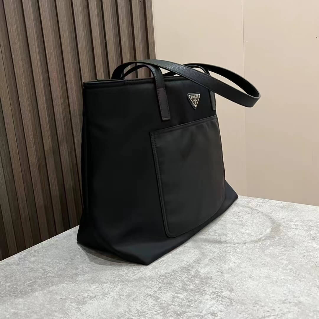 PRA Cabas en Re-Nylon tote bag Black 1BG052