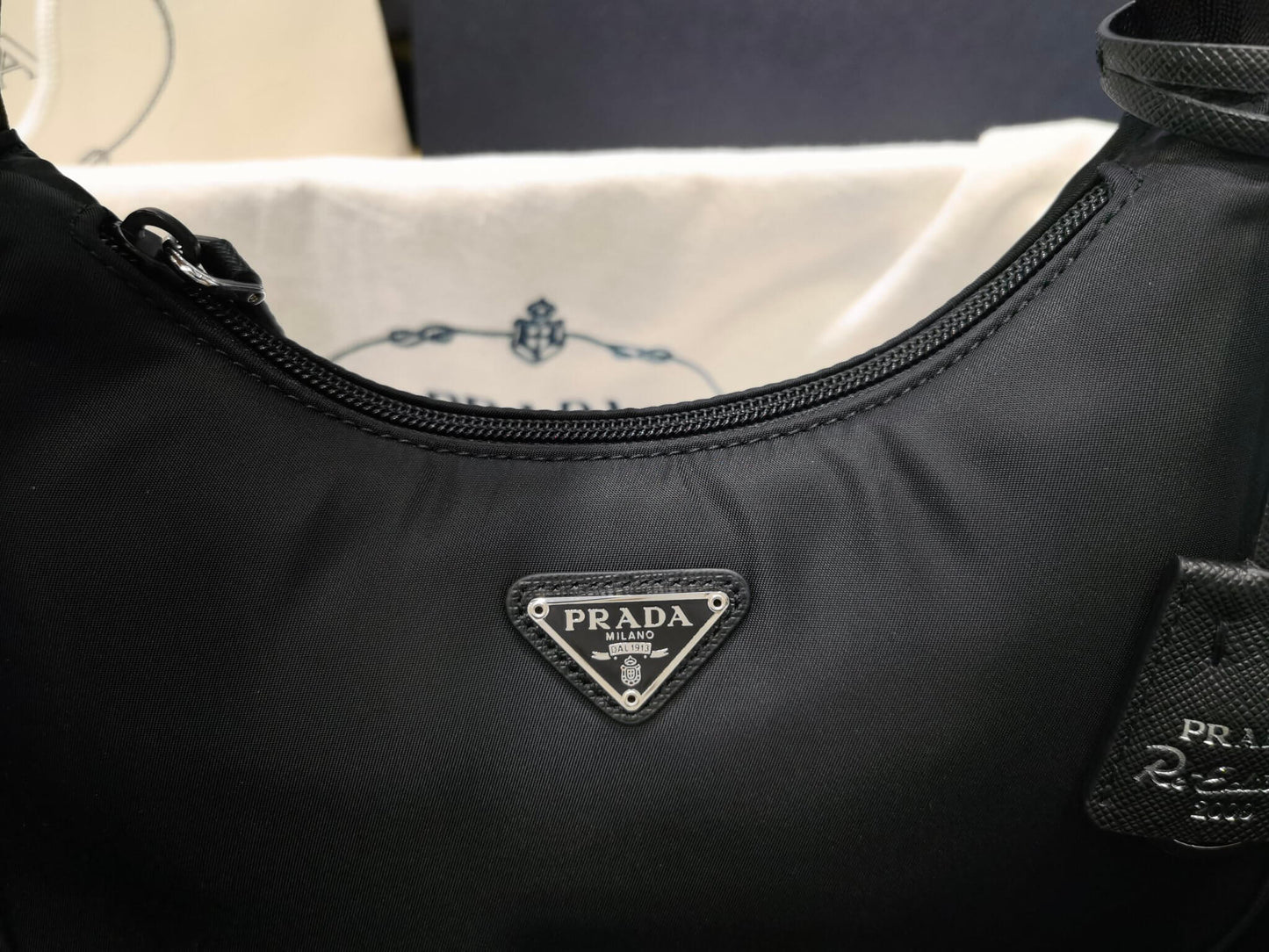 pra re nylon prada re edition 2000 mini bag axillary pouch black 1ne515