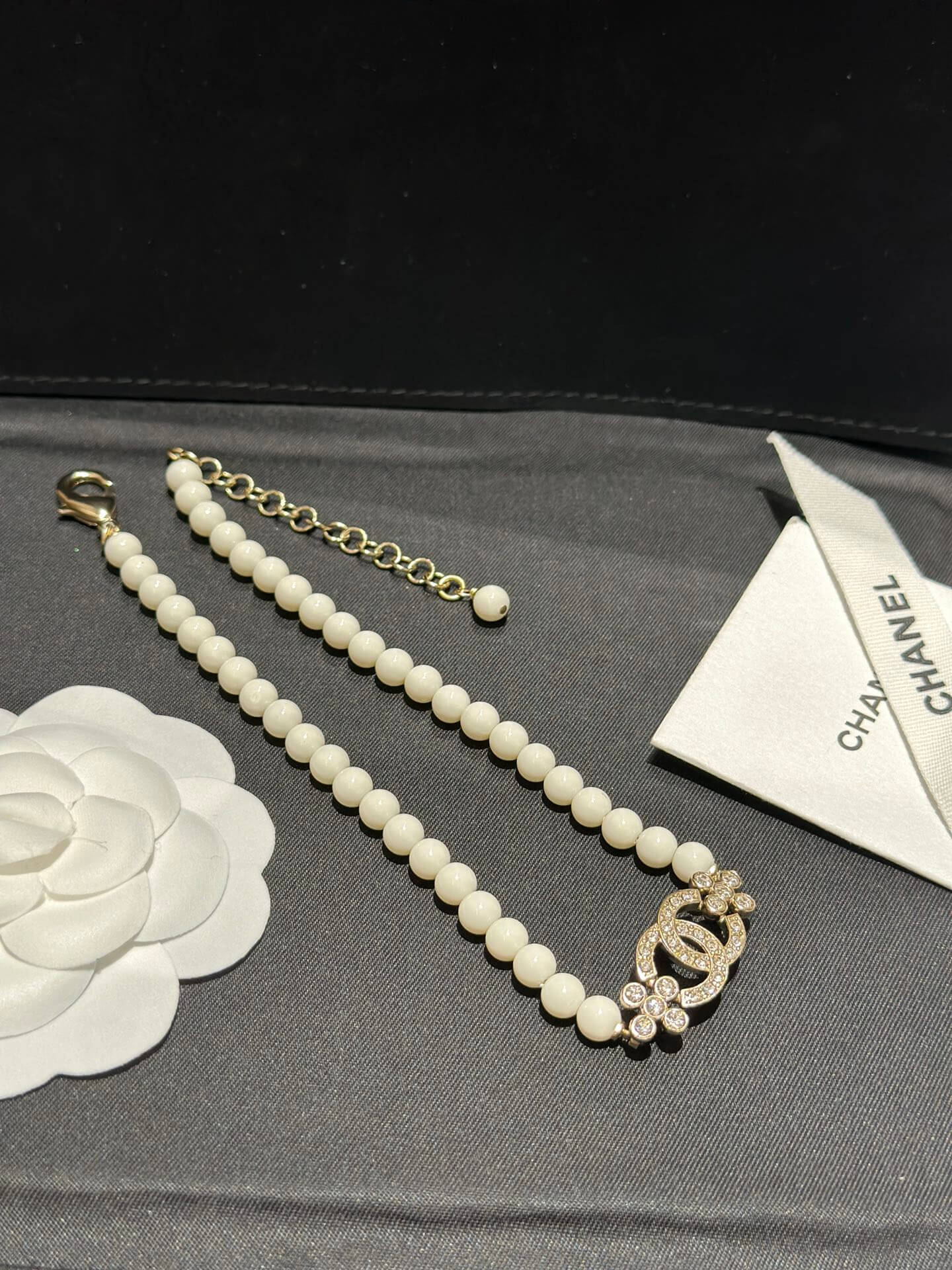 pearl double c diamond necklace versatile fashion celebrity style xlc7