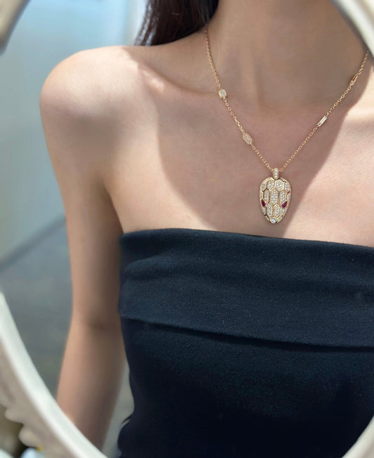 premium light luxury snake diamond 18k necklace xlbd065c32