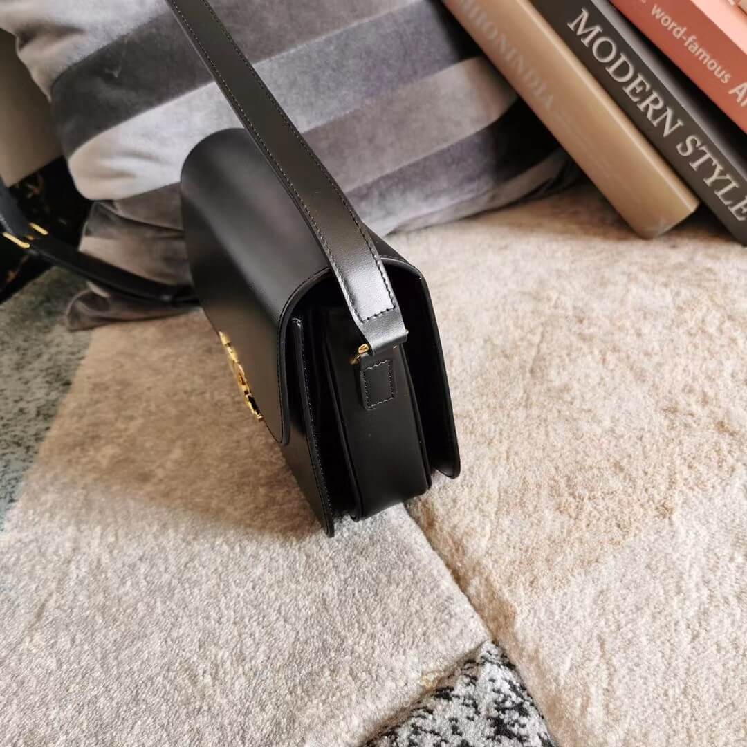 cl 188423 teen triomphe bag in shiny calfskin black