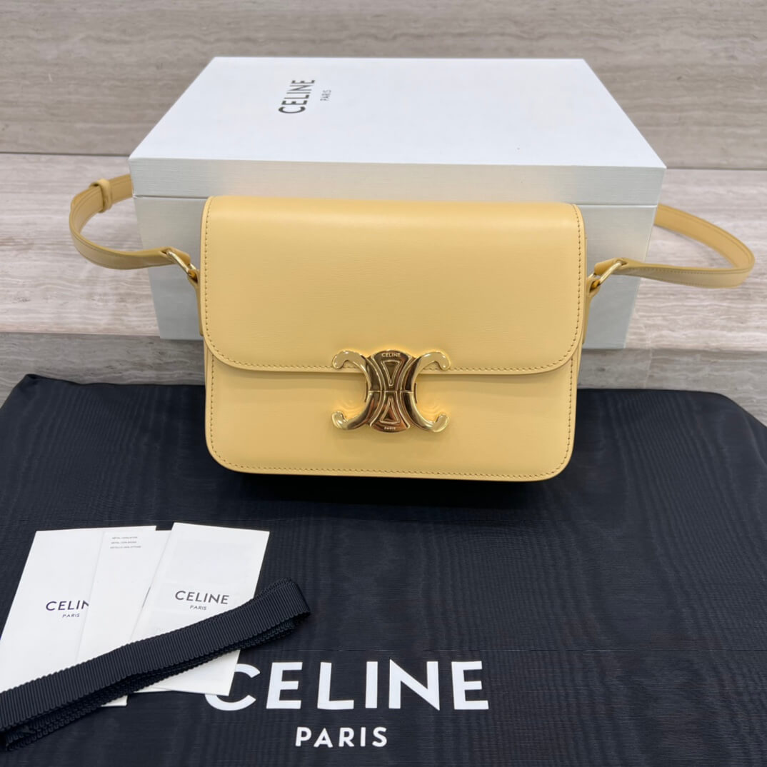 cl 188423 teen triomphe bag in shiny calfskin black