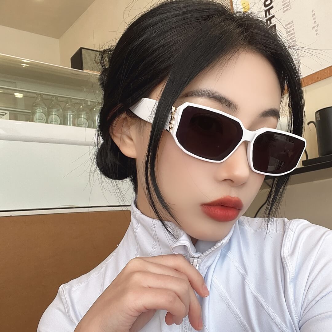 ys l m96 f summer sunglasses small size white black