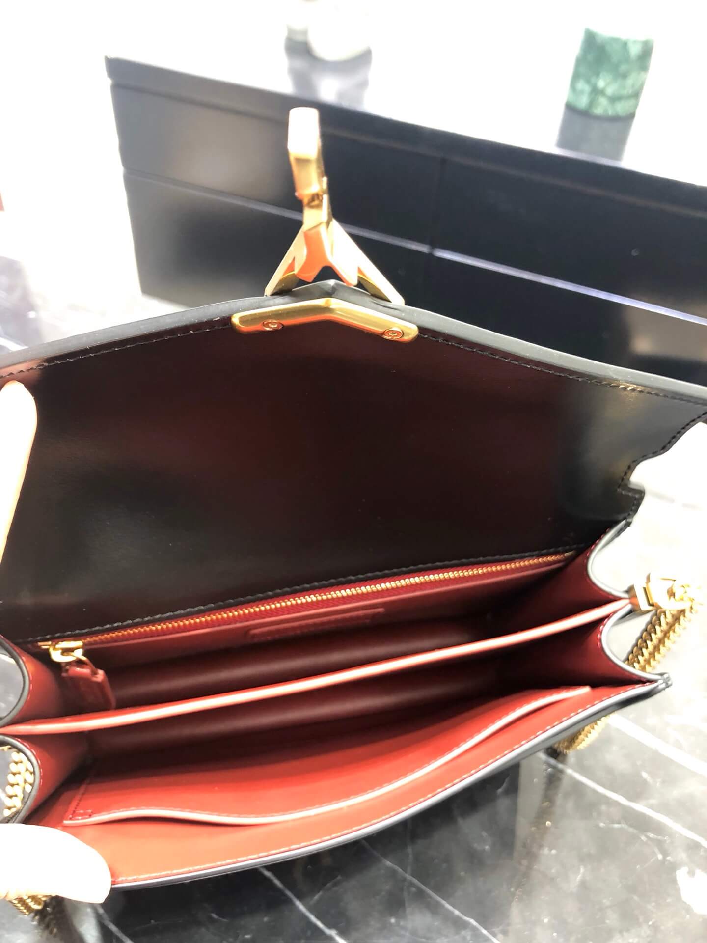 ysl 532750 black cassandra medium chain bag in smooth leather