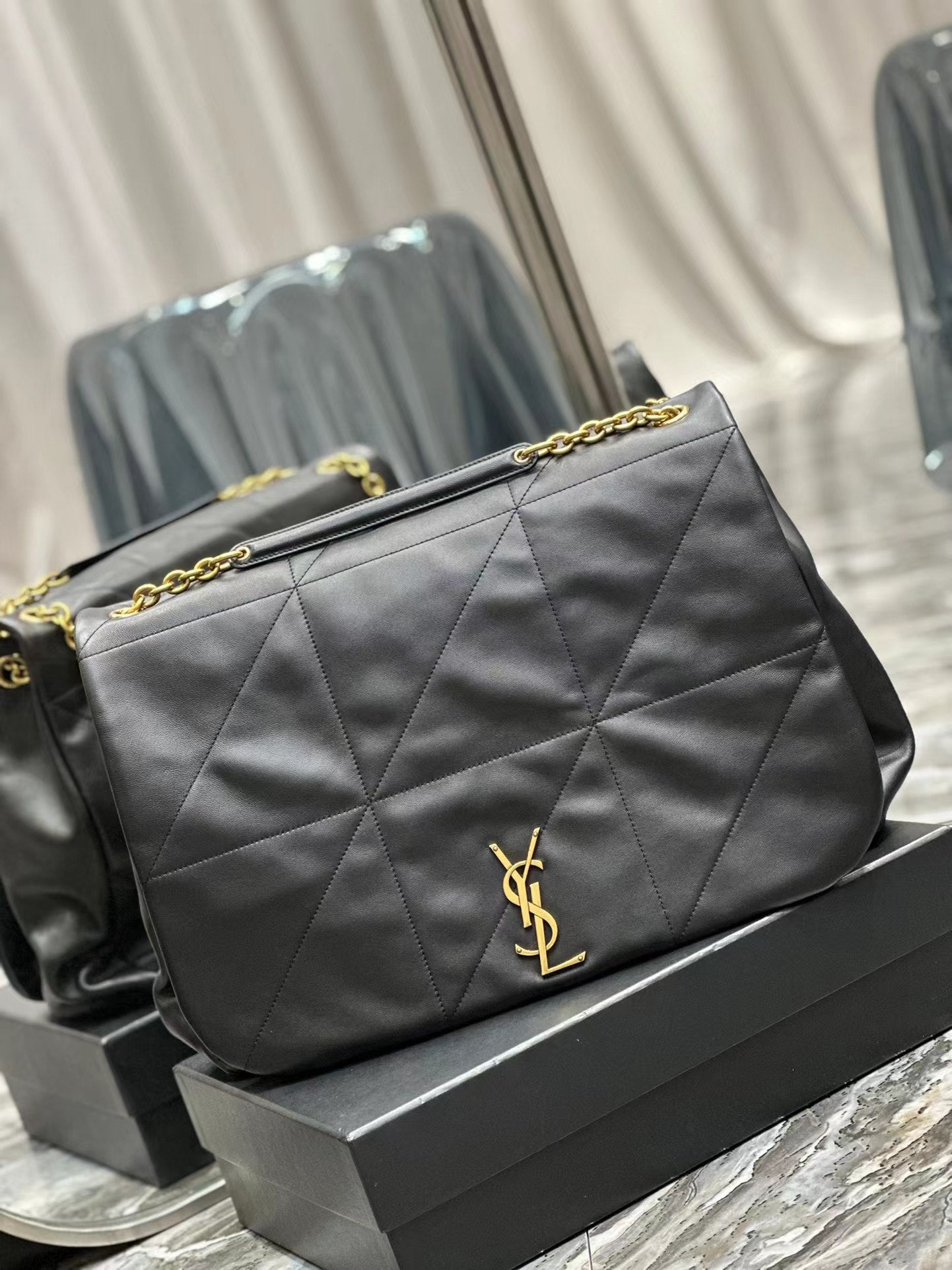 YSL Black Handbag KT051101