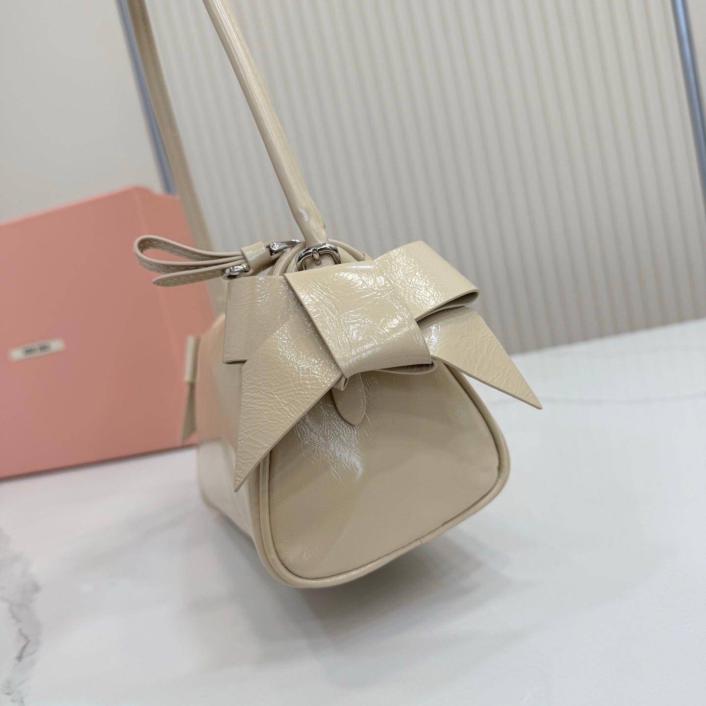 Miu Miu Classic Shoulder Bag Beige Patent Leather 5NE029
