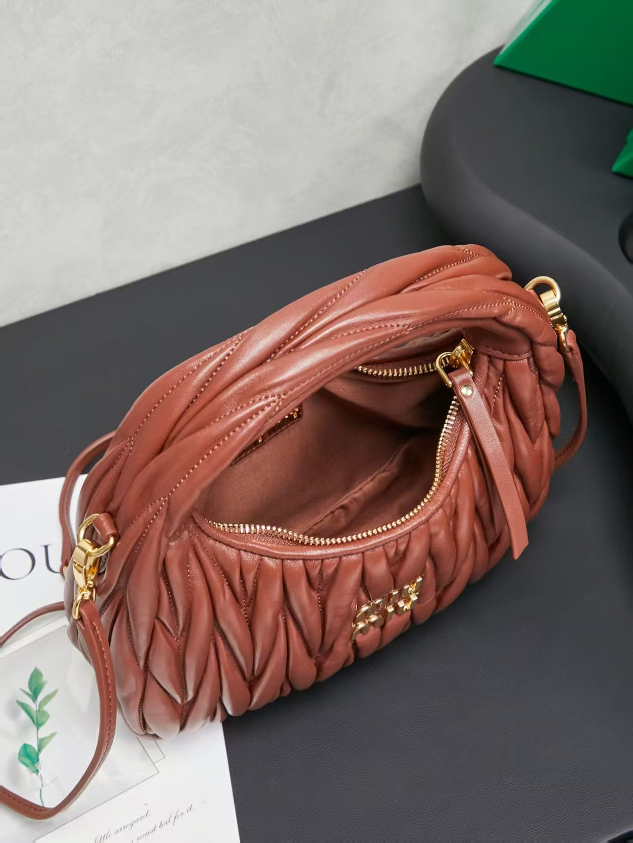 Miu new MiuWander handbag 5BC125 Brown