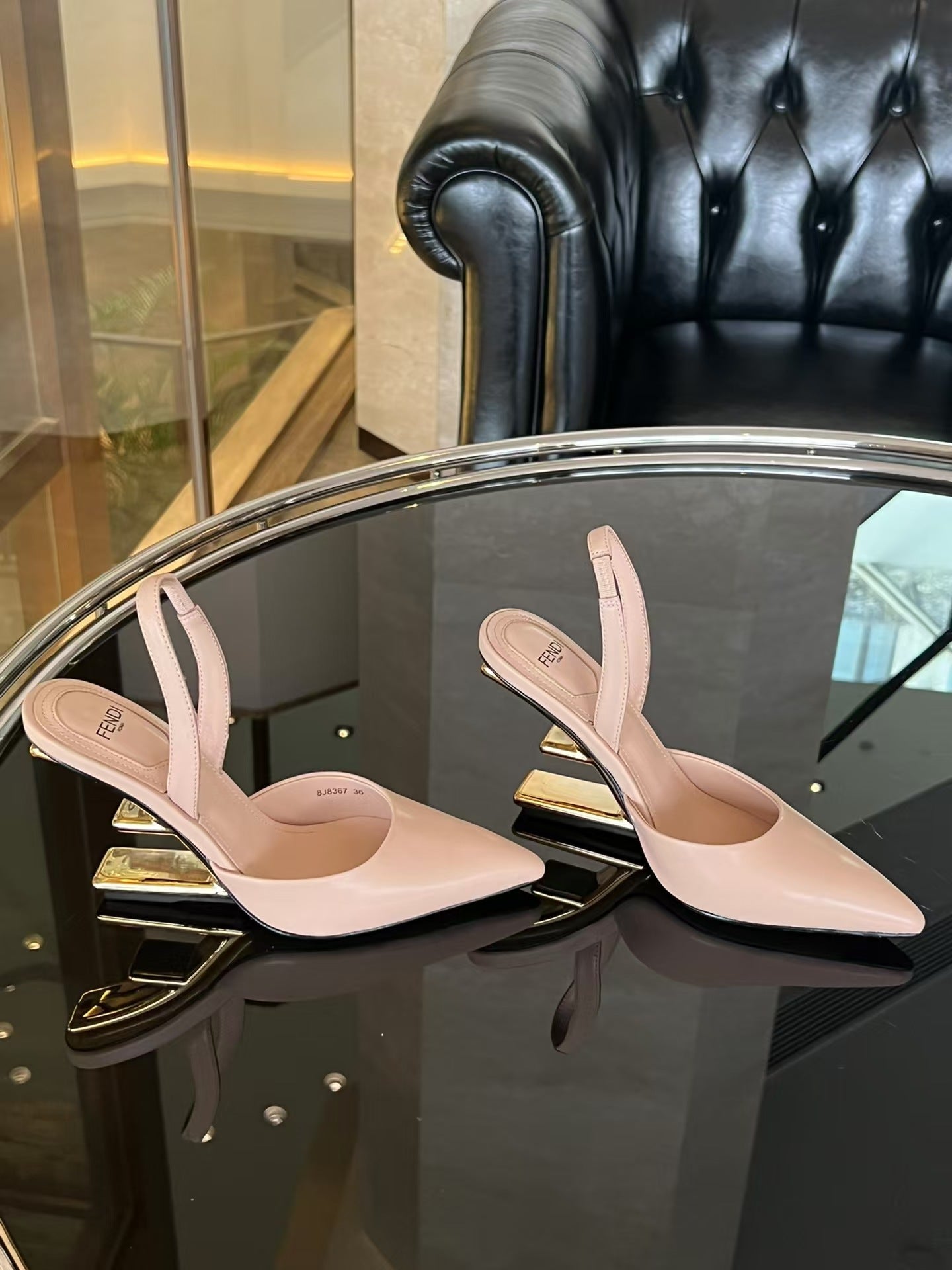 FENDI Classic Sandals XZH2462 PINK