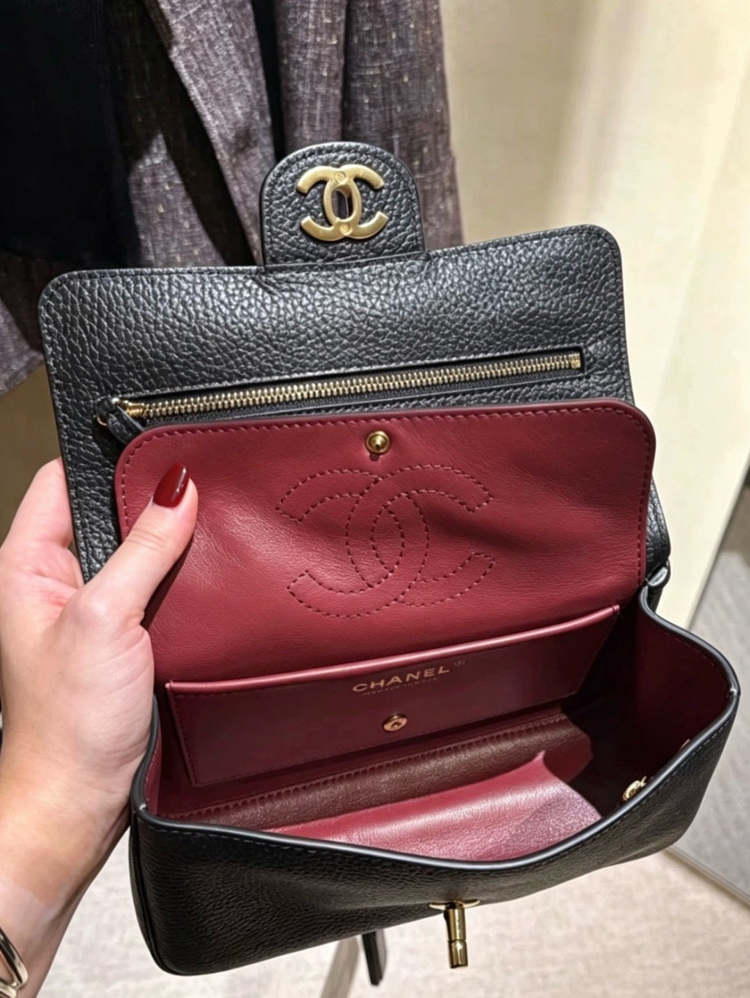 Chanel Maxi Flap Bag Black Gold Hardware AS6573