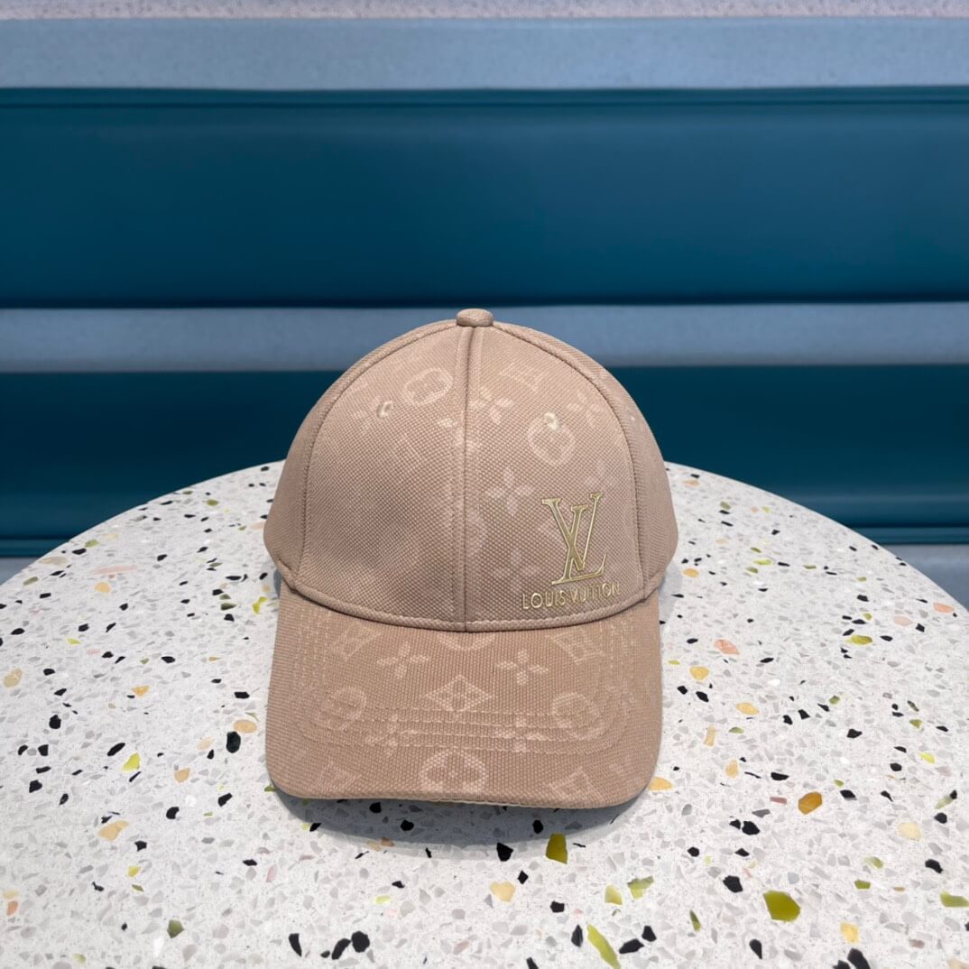 lou baseball hat for summer 20230730 white