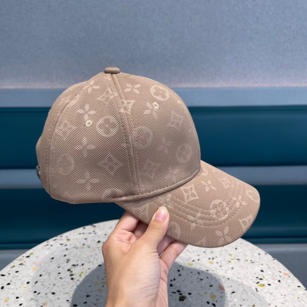 lou baseball hat for summer 20230730 white