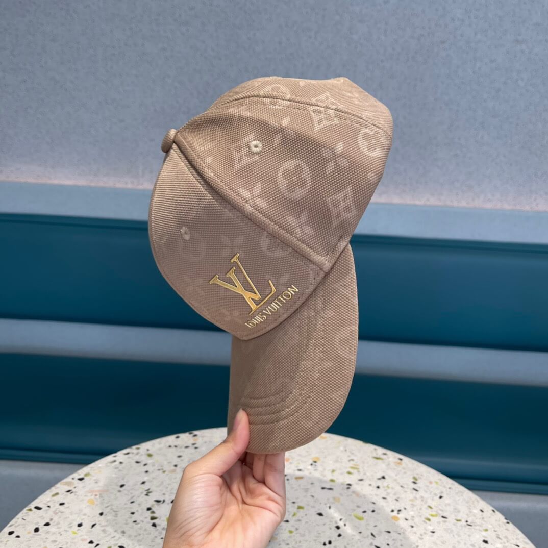 lou baseball hat for summer 20230730 white