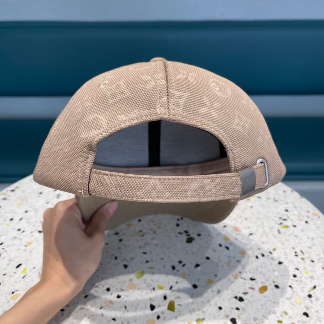 lou baseball hat for summer 20230730 white