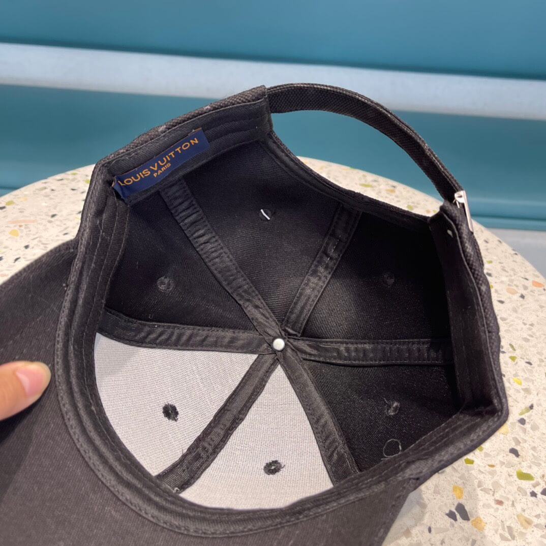 lou baseball hat for summer 20230730 white