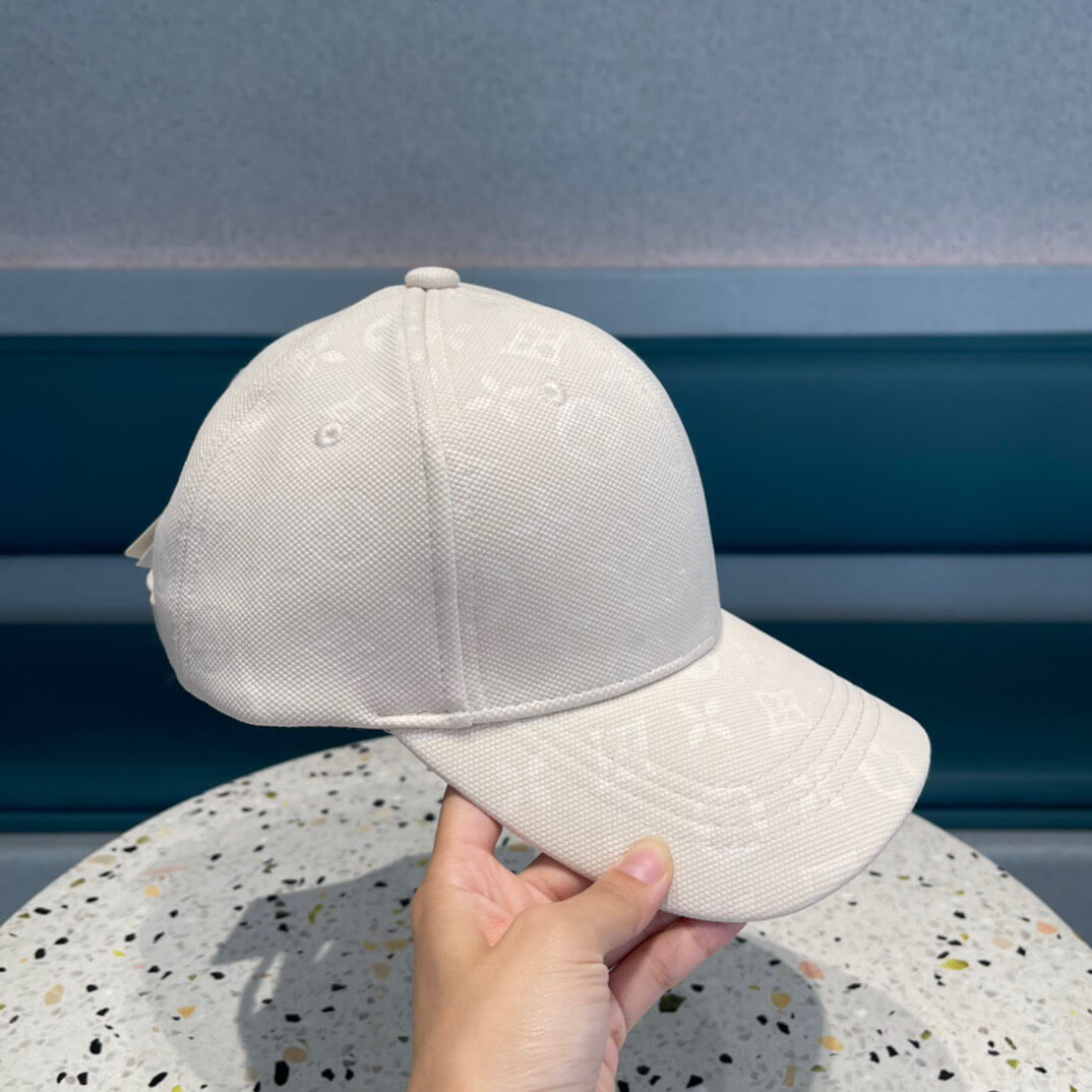 lou baseball hat for summer 20230730 white