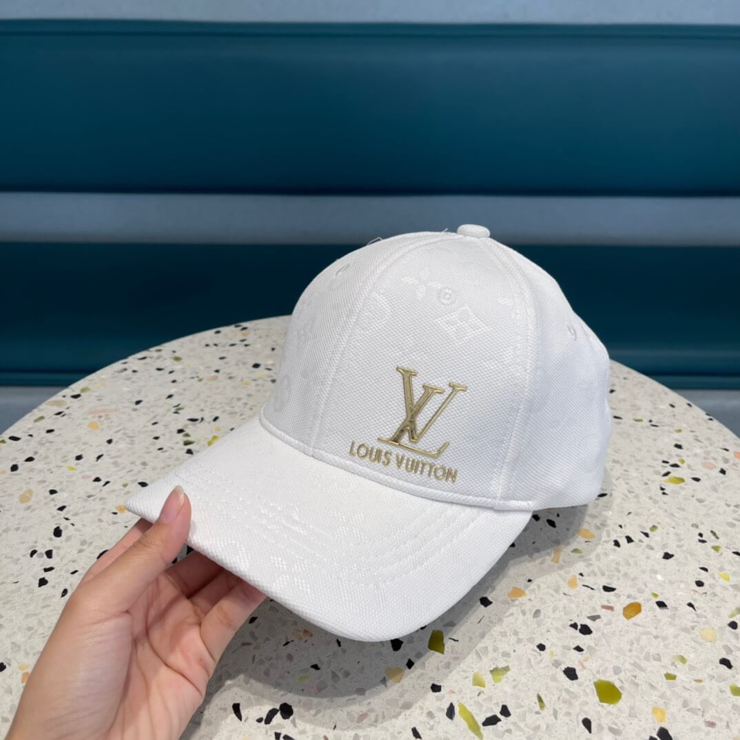 lou baseball hat for summer 20230730 white