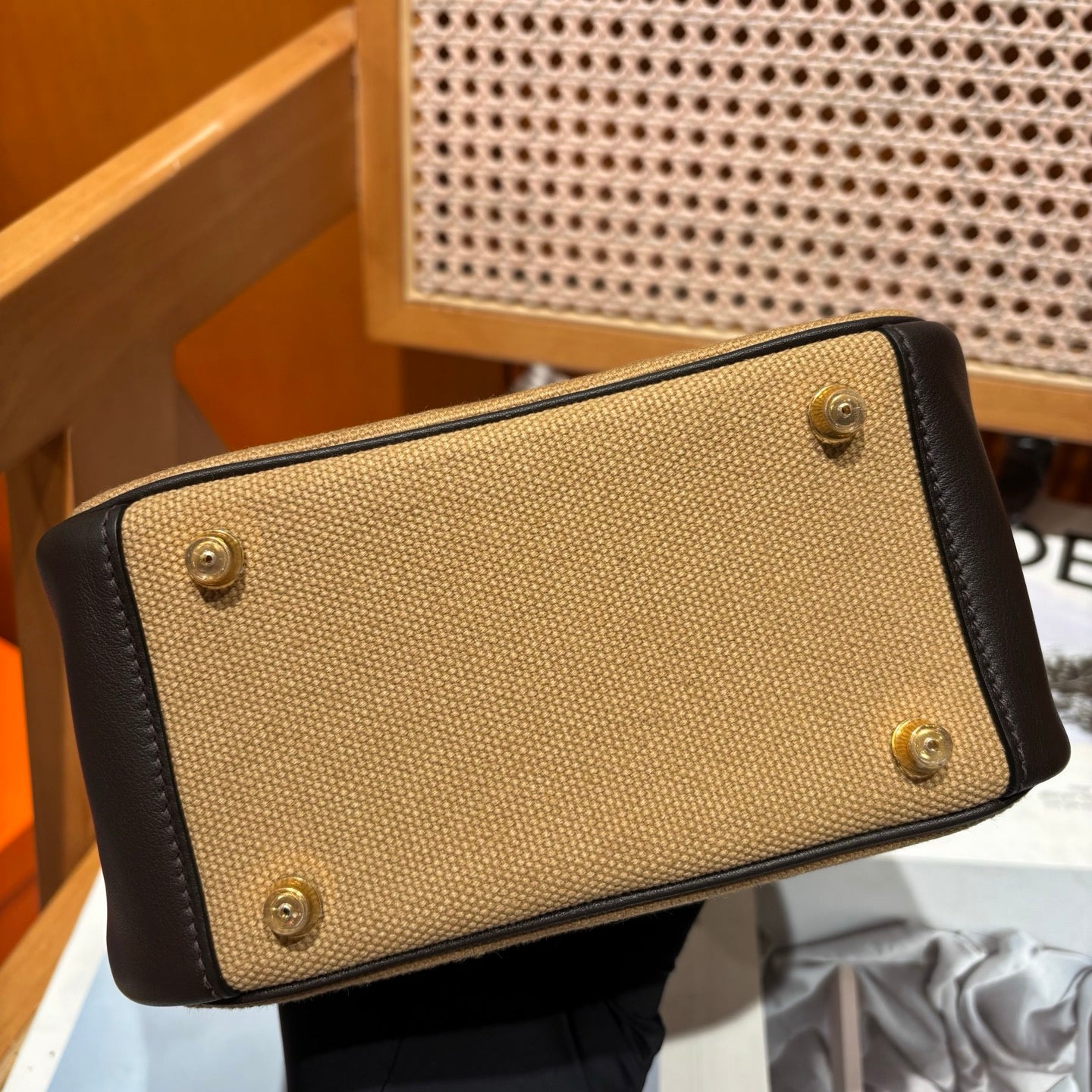 Hermes Lindy 19 Canvas Mousse Date Brown LD2607301