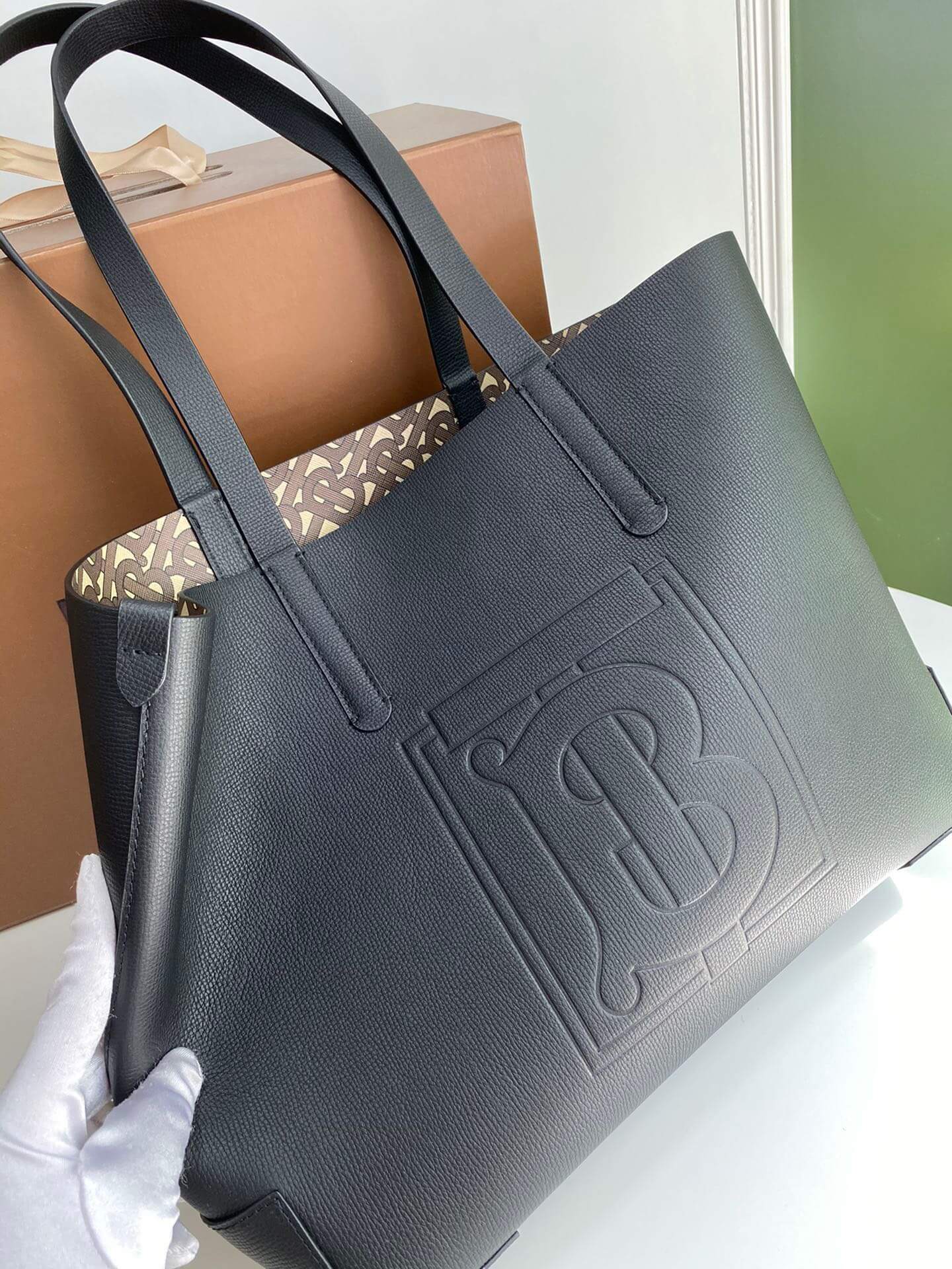 bur tote bag handbag black cowhide 550678 for 2022
