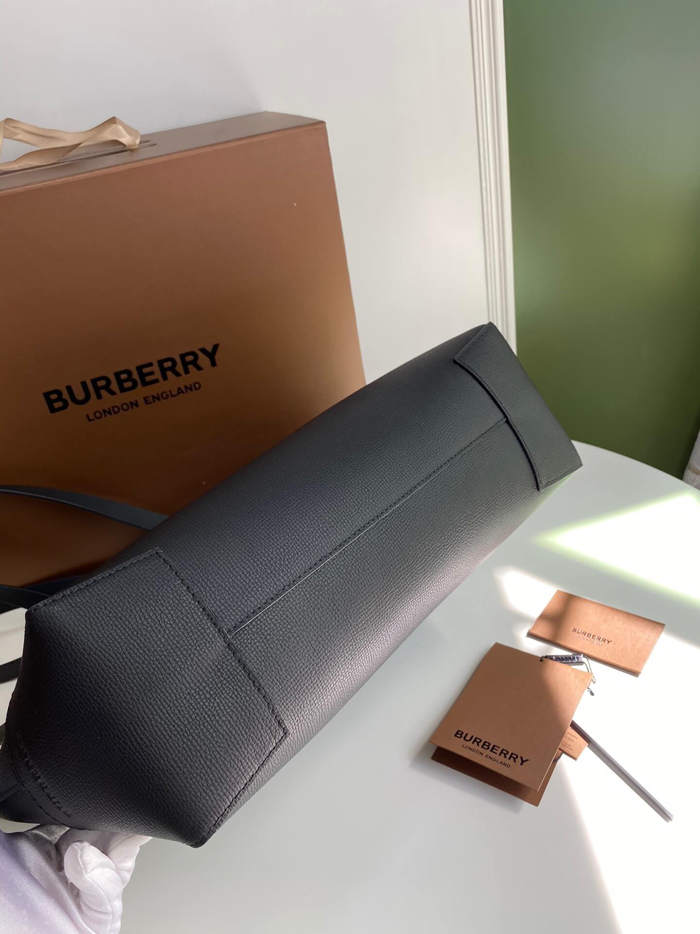 bur tote bag handbag black cowhide 550678 for 2022