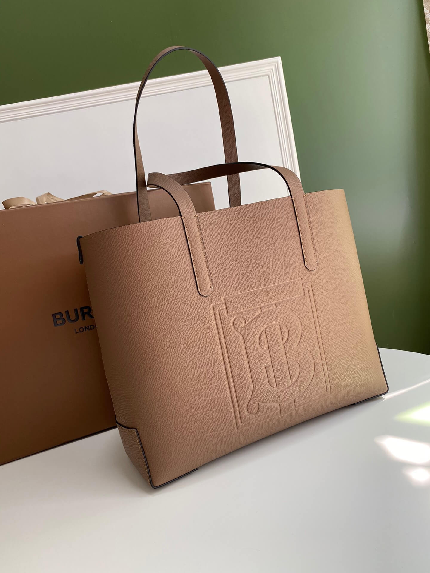 brown tote bag  calfskin leather 