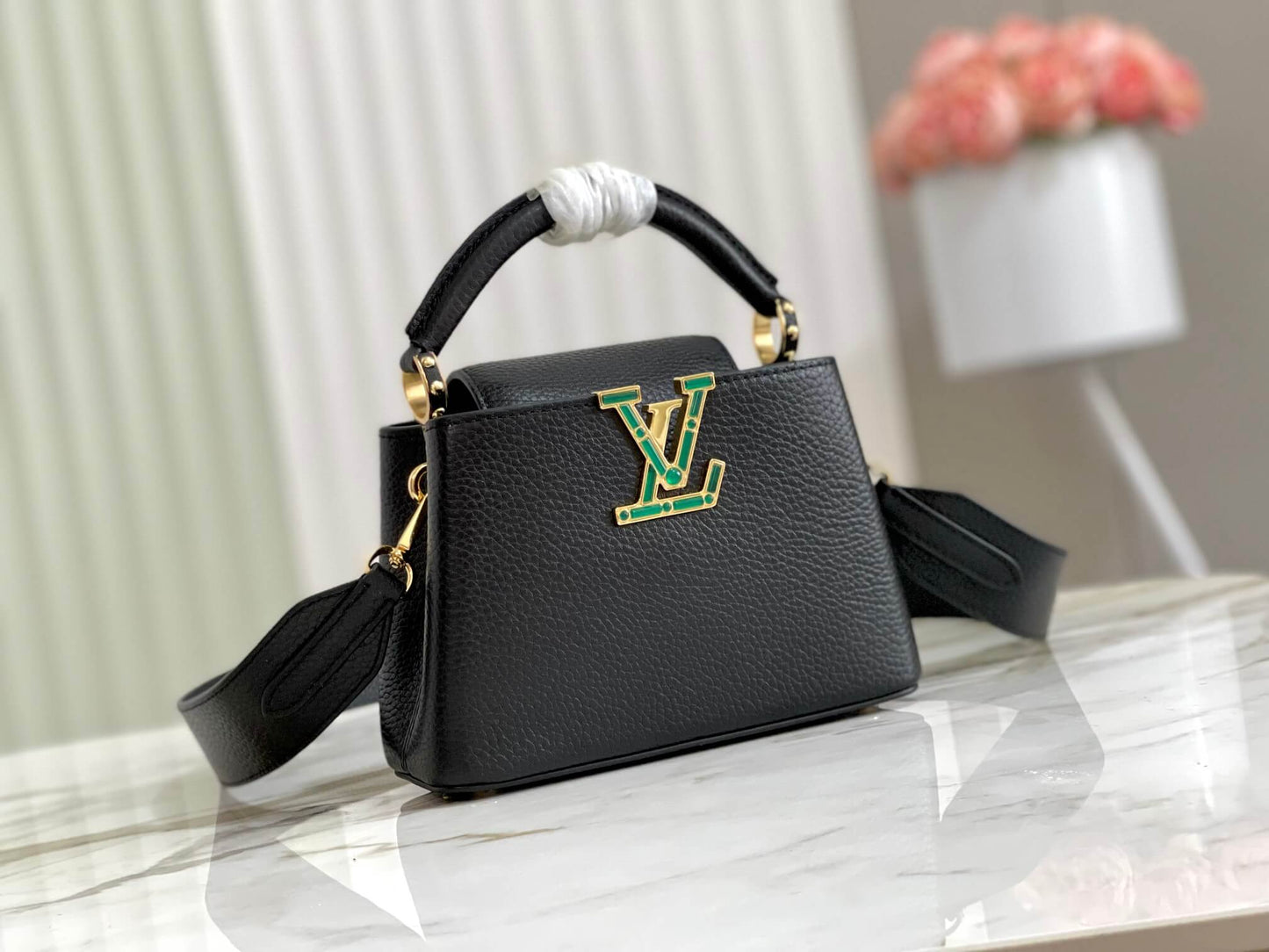 m59066 m48865 capucines mini shoulder handbag black