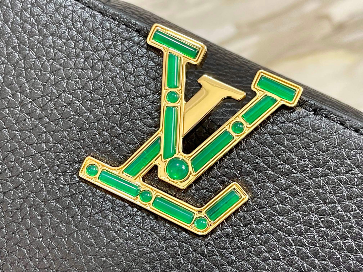 m59066 m48865 capucines mini shoulder handbag black