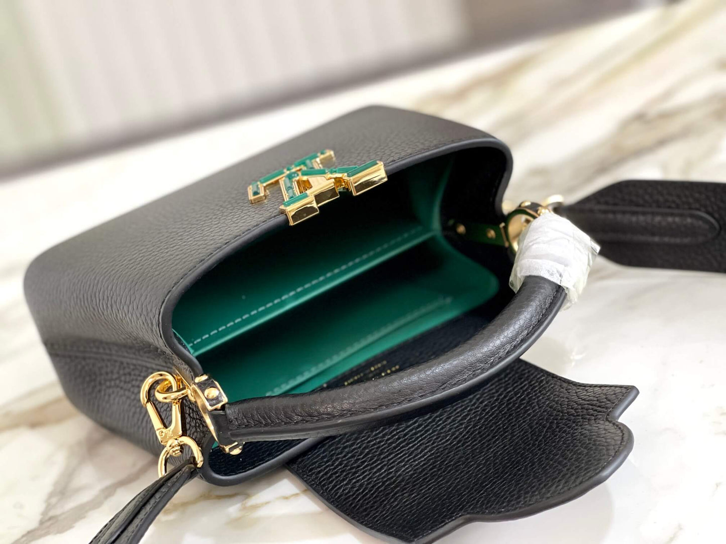 m59066 m48865 capucines mini shoulder handbag black