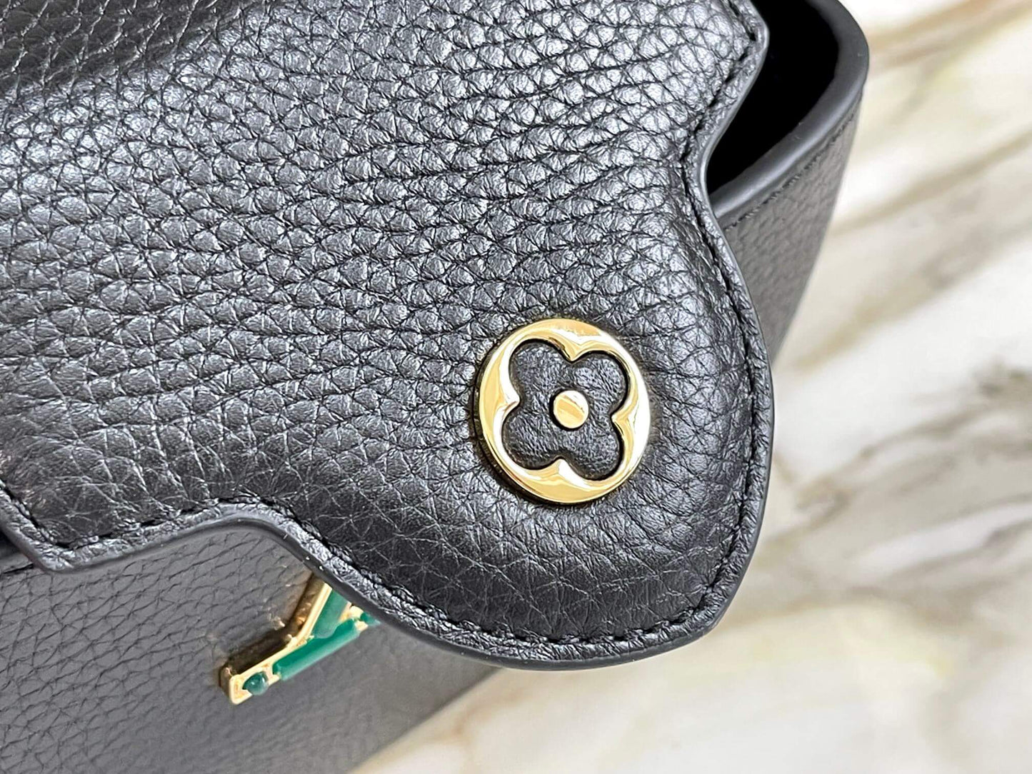 m59066 m48865 capucines mini shoulder handbag black