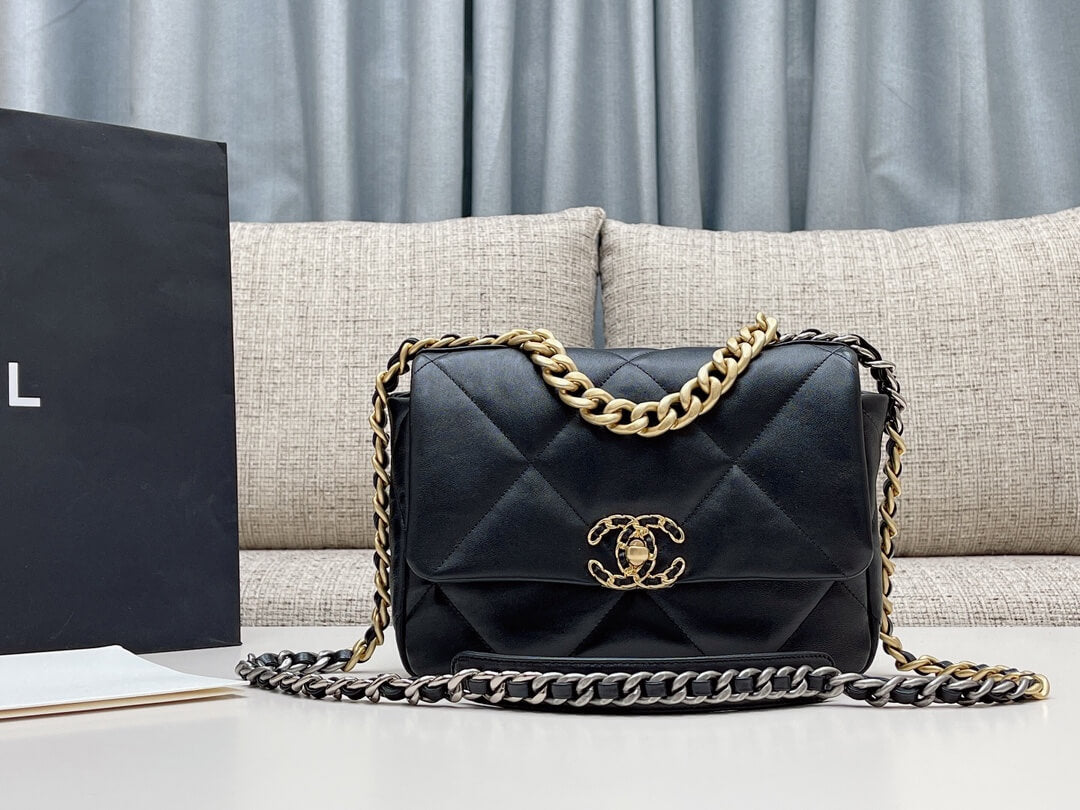 chanel 19 bags