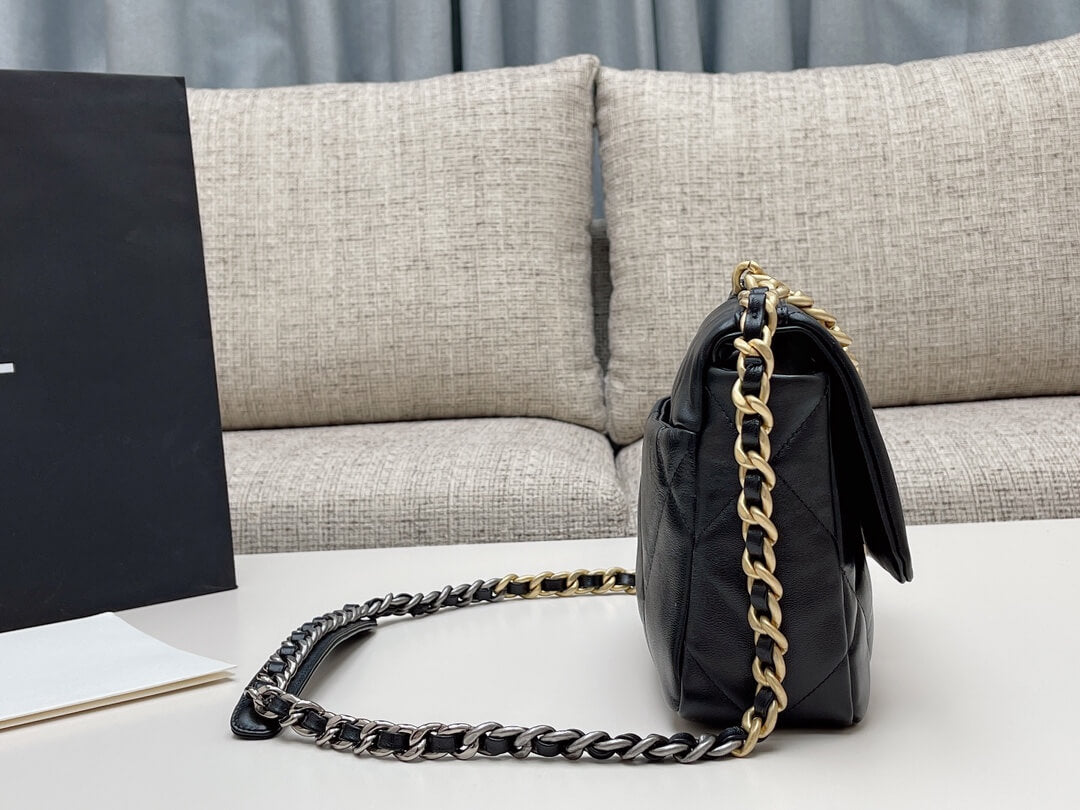 chan 19bags lambskin leather gold black