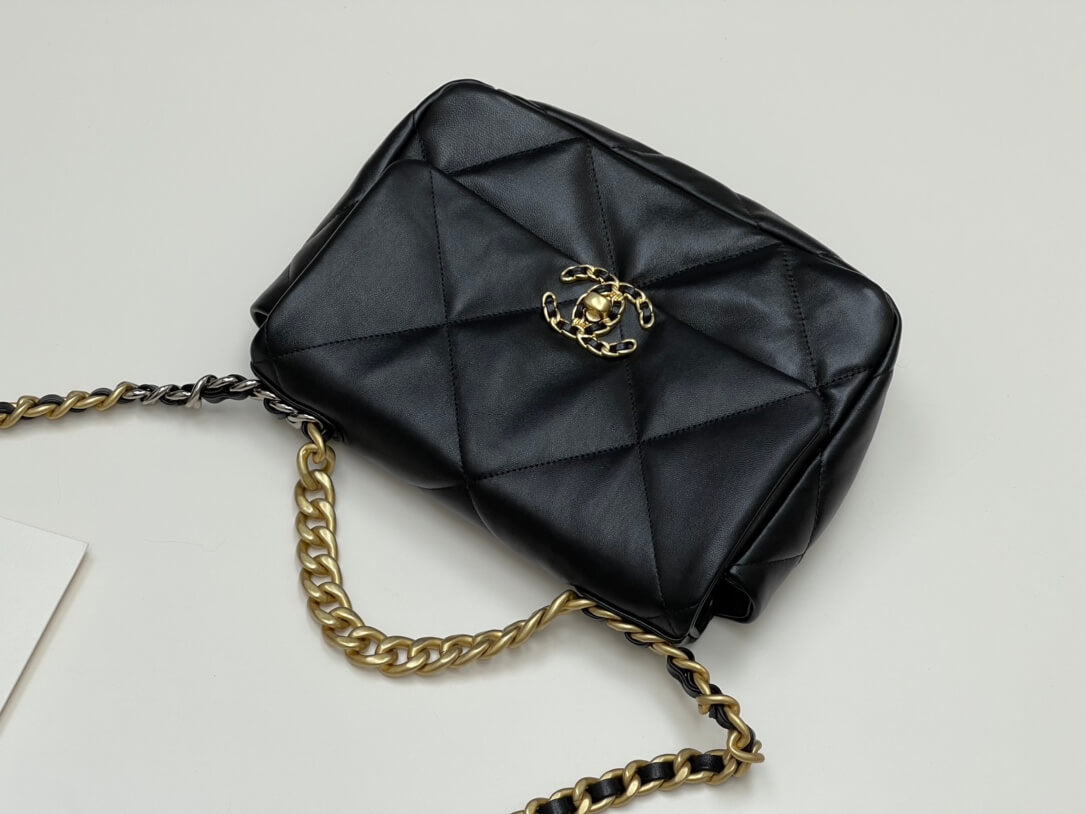 chan 19bags lambskin leather gold black