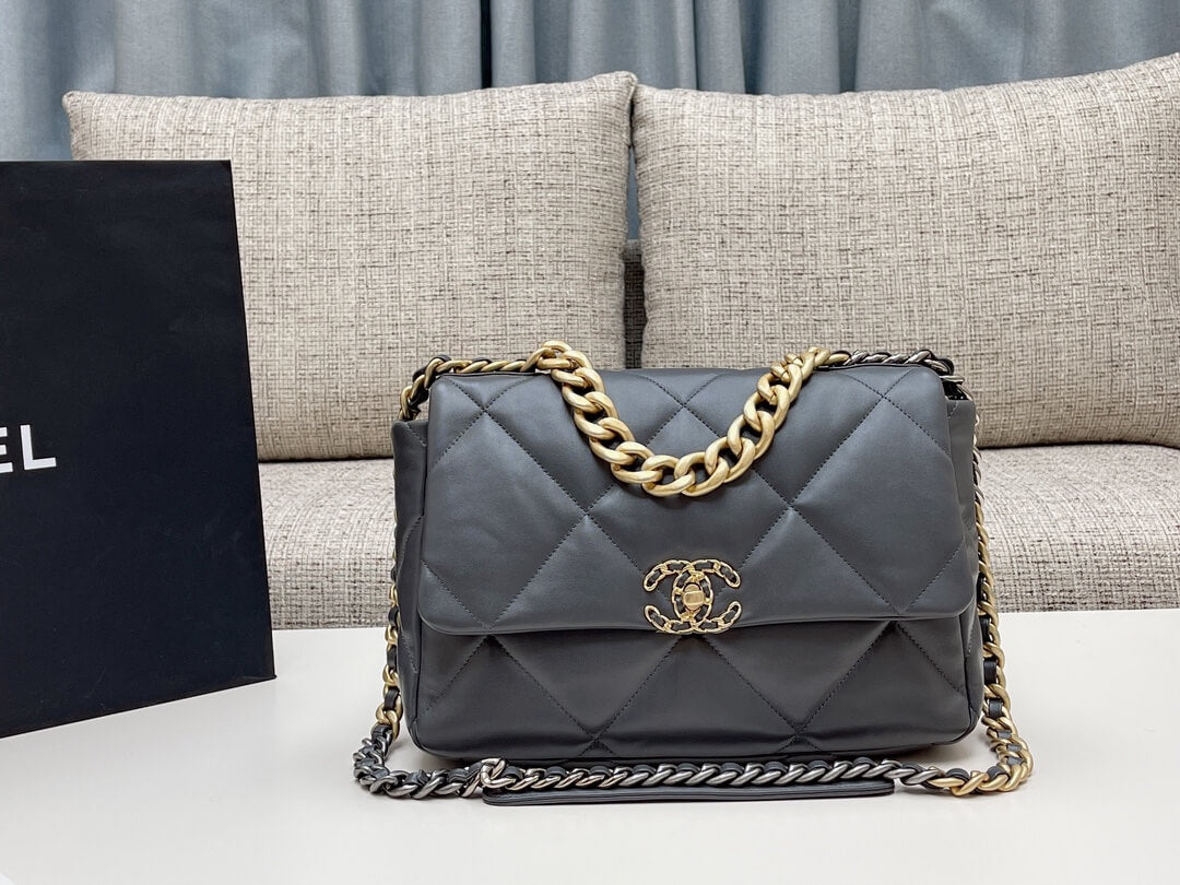 chanel 19 bags