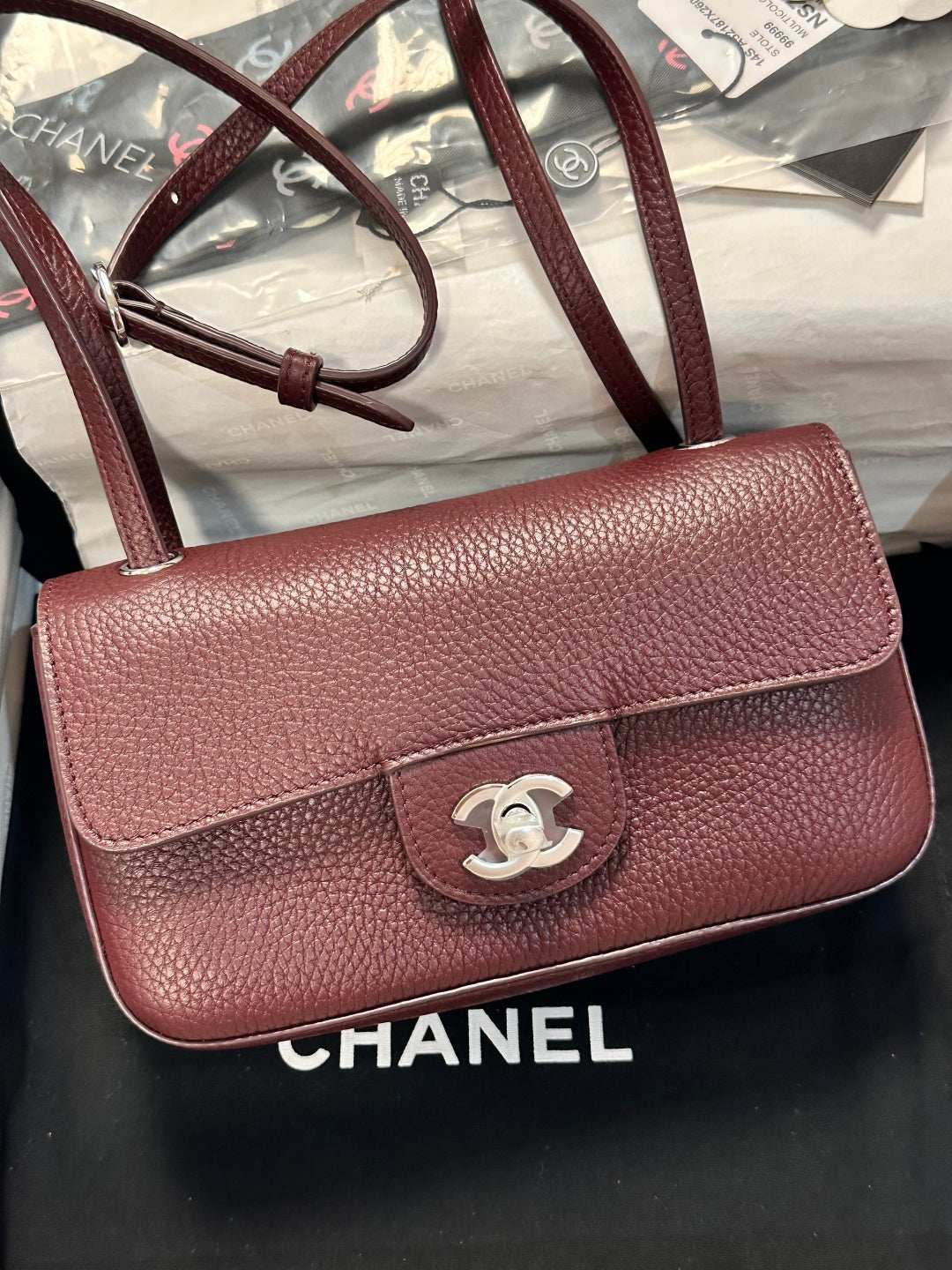 Chanel Maxi Flap Bag Wine Red Gold Hardware AS6573
