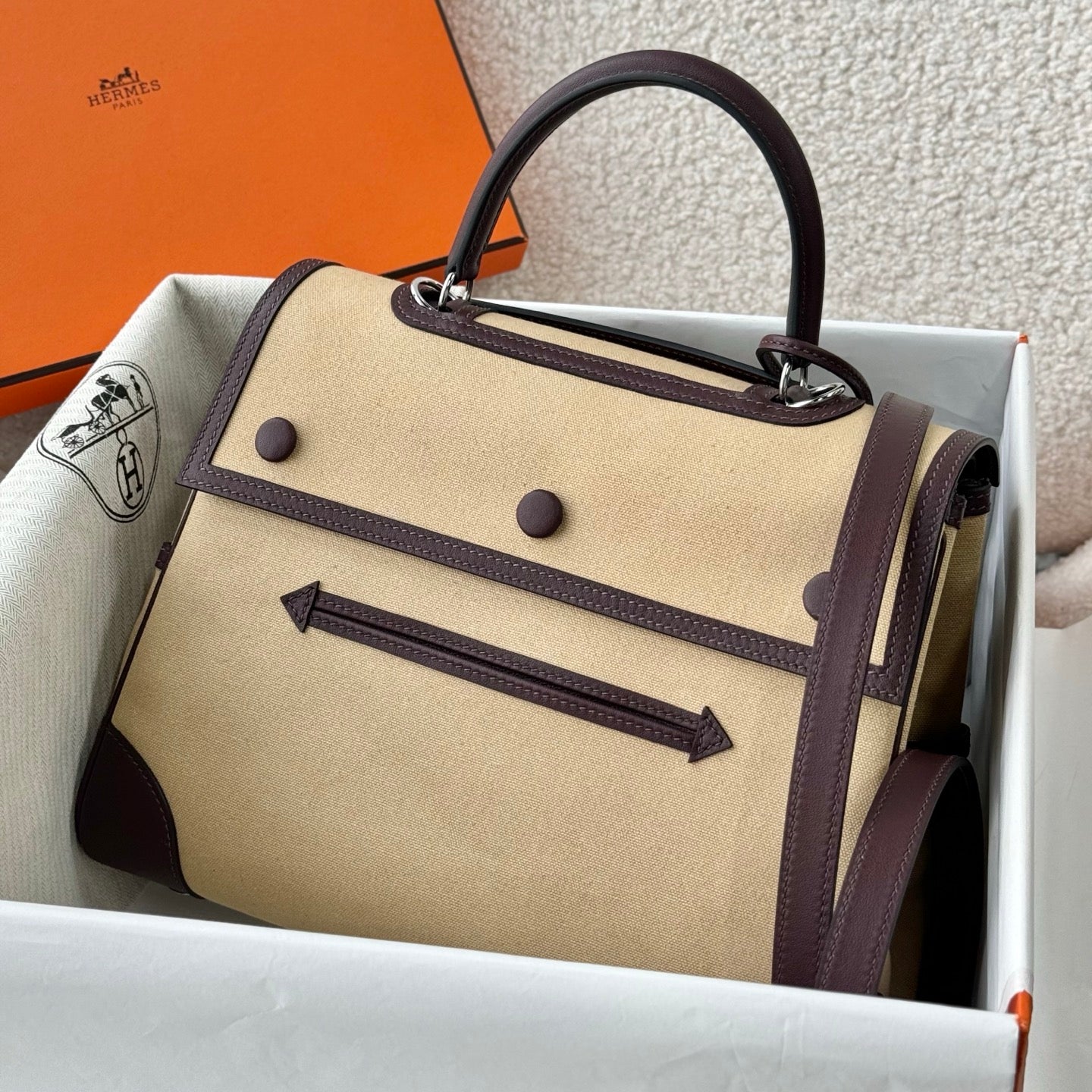 Hermes Kelly 28 Cargo Swift Trench Beige Silver Hardware hm2607303-2