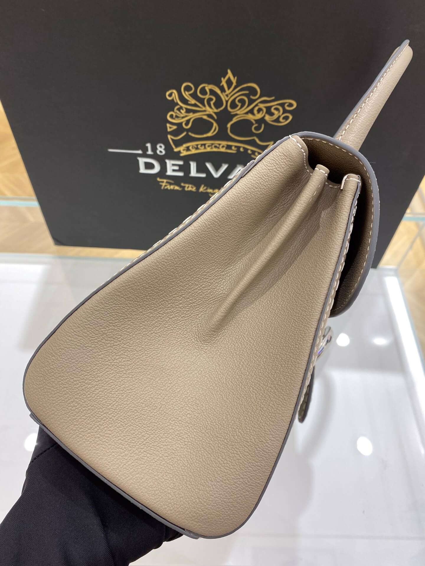 031325080 grey de lvaux berillnt cowhide togo leather wax thread handmade