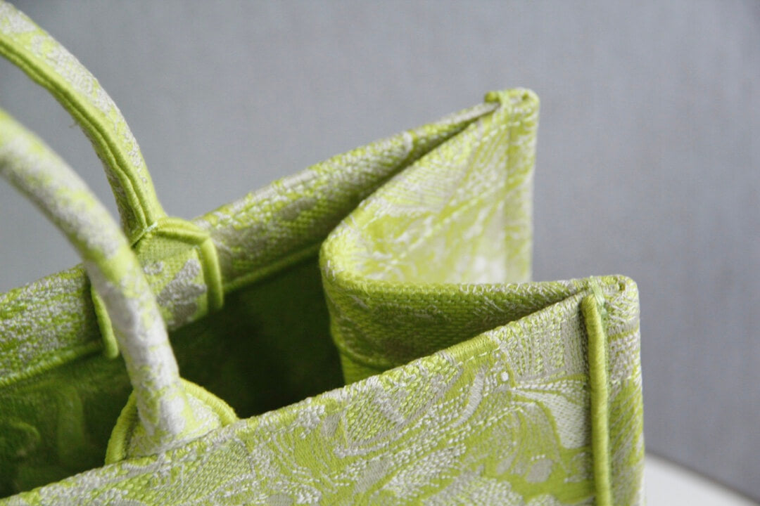 dior book tote grass green big size 1286 embroidery logo