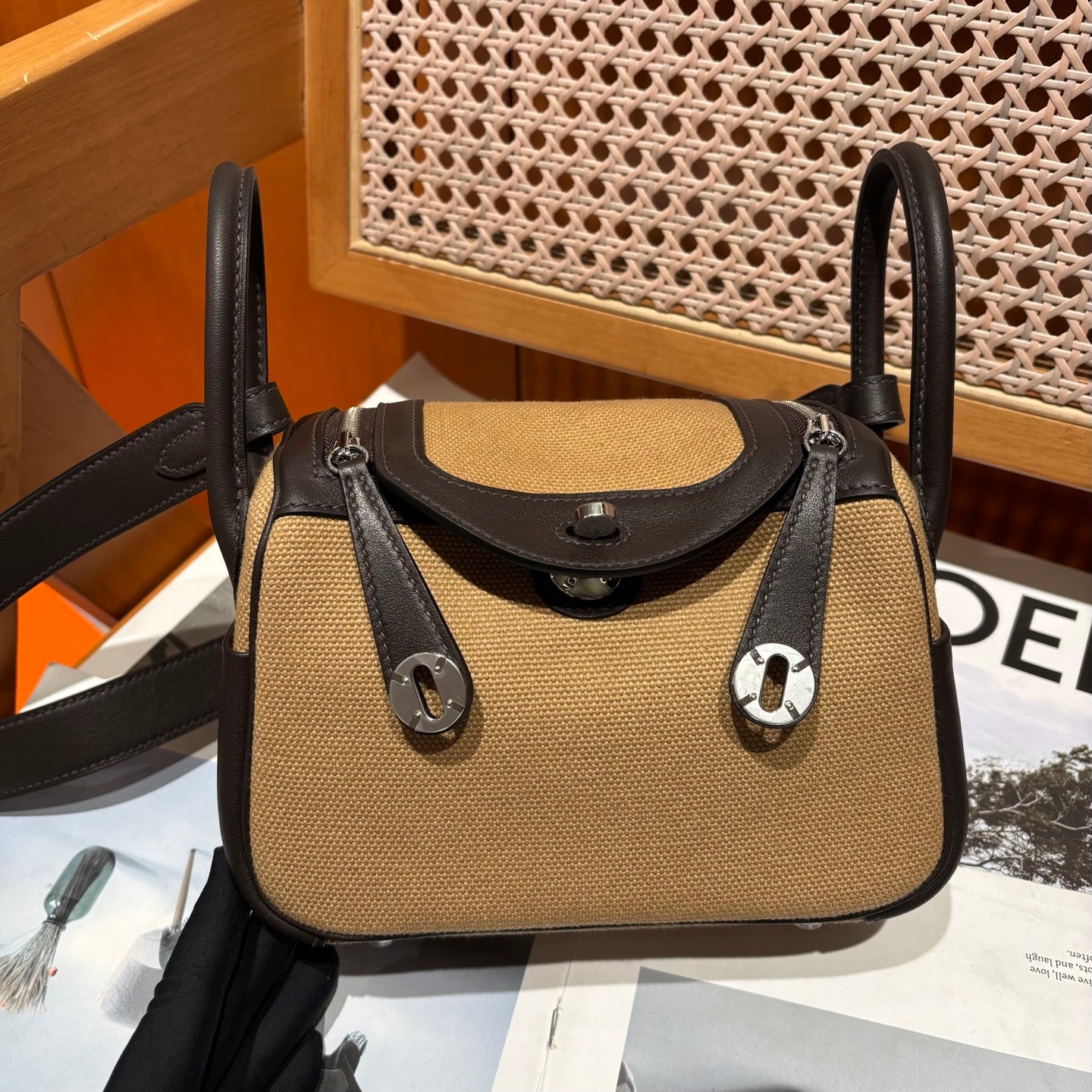 Hermes Lindy 19 Canvas Mousse Date Brown LD2607301