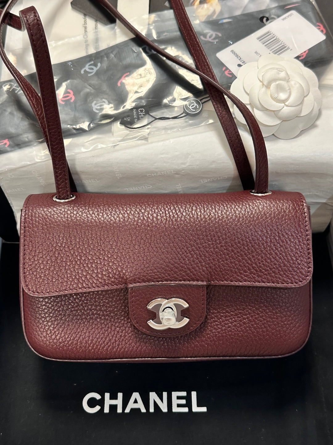 Chanel Maxi Flap Bag Wine Red Gold Hardware AS6573