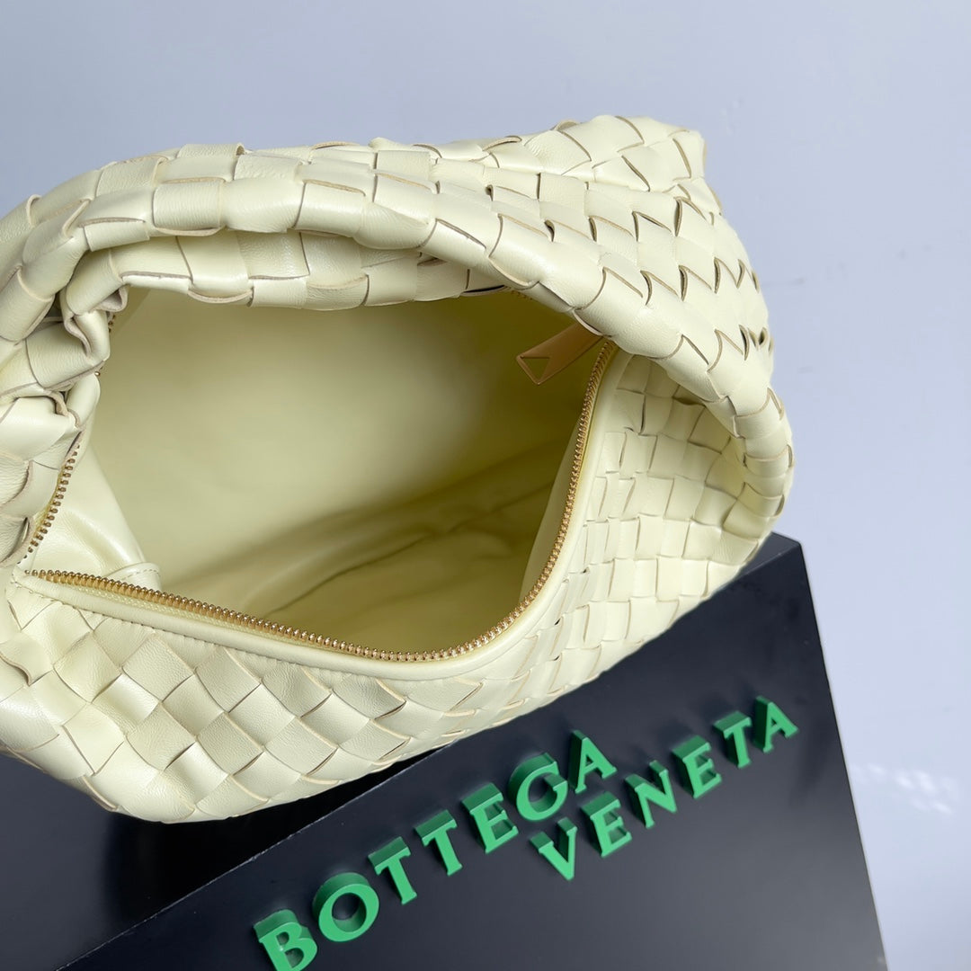 Bottega Veneta Jodie Medium Gelato 690225