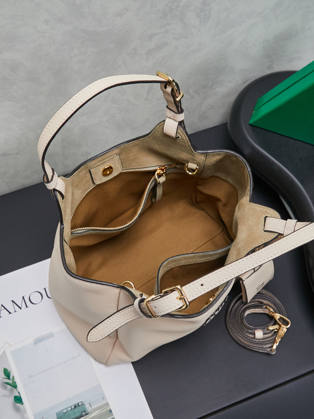 Miu Miu Japan Pop-Up Tote Bag 5ba304 - View 6