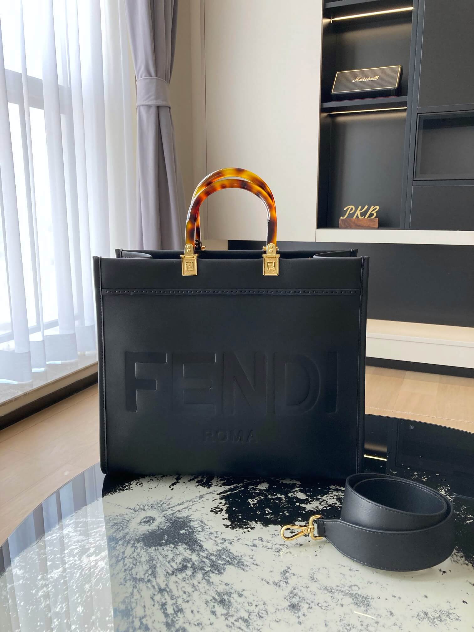 Fend tote bag M size nude black