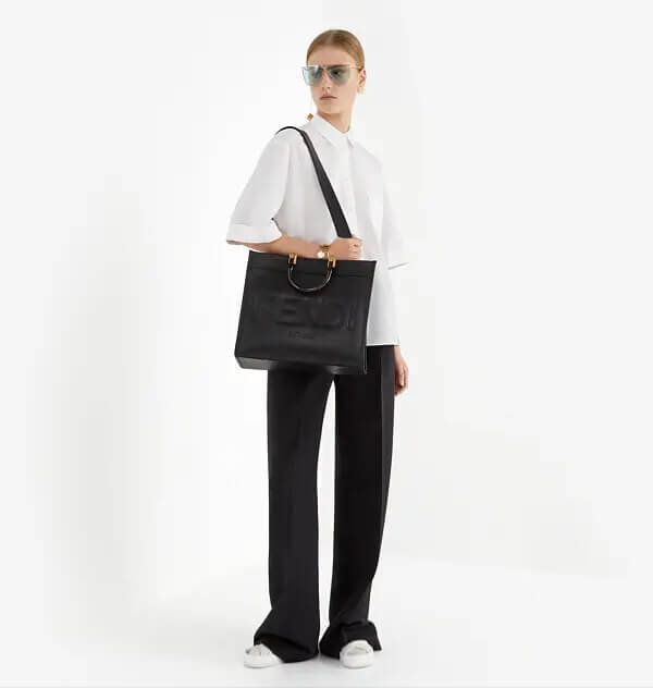 fendi tote bag m size nude black