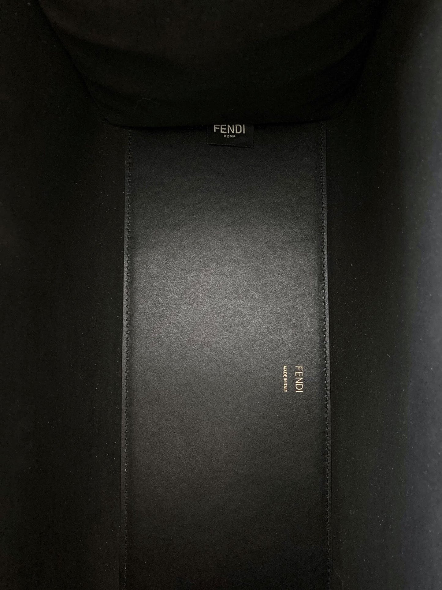 fendi tote bag m size nude black