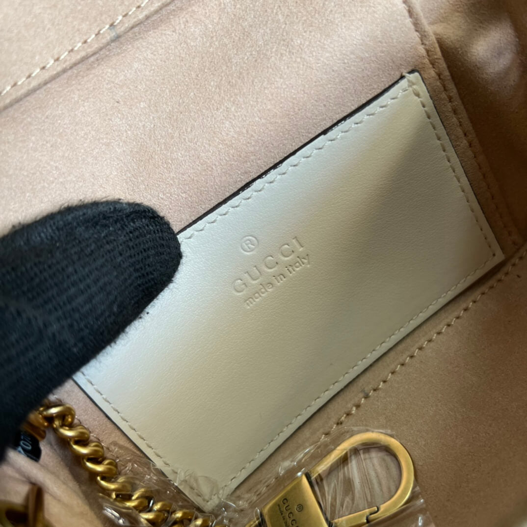 gc 699515 mini bucket bag 16cm white